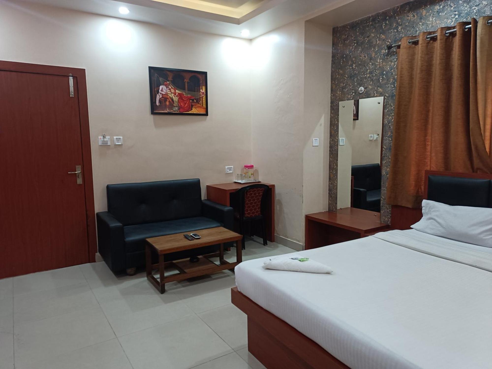 Hotel Sudakshina By Roh Silchar Exterior foto